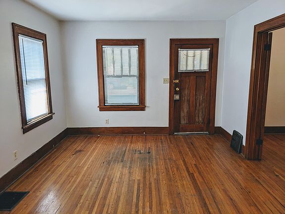 2nd image of 510 N 35th St