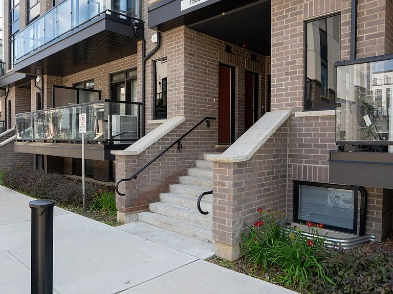 1585 Rose Way #108 — Photo 4