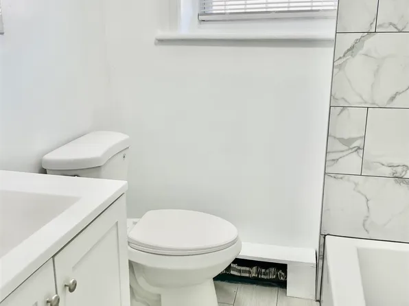 162 Fairview Avenue image 23 of 24