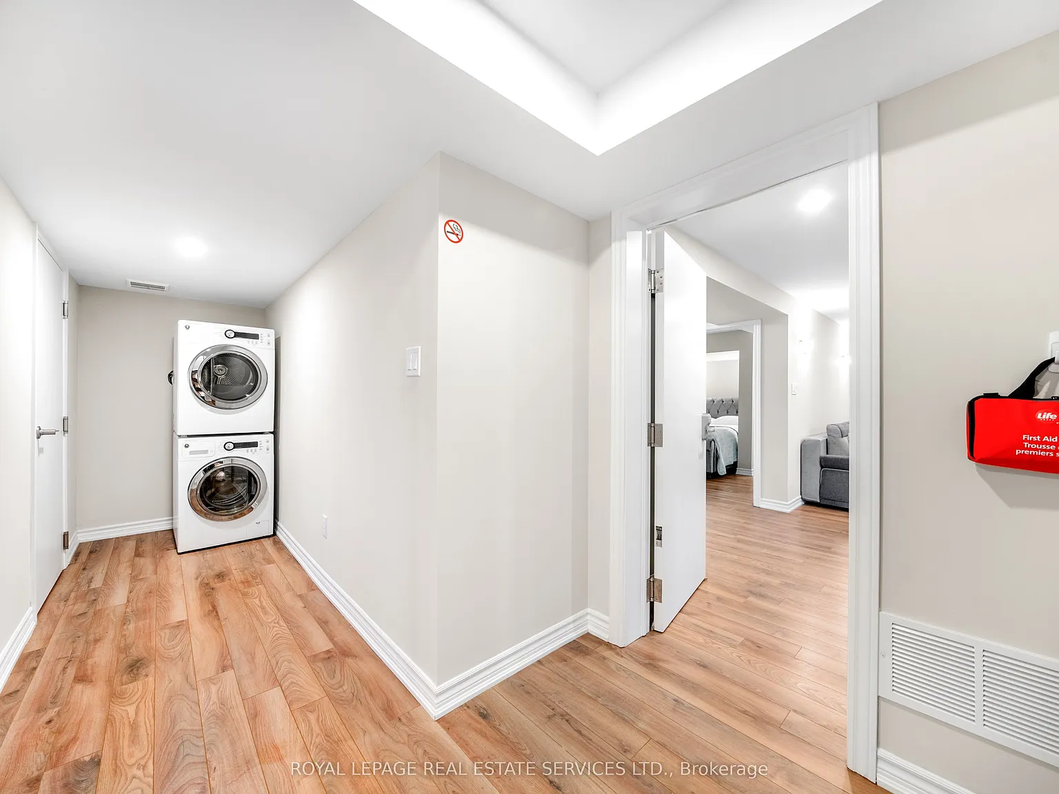 1 bed, $1,800 — Photo 3