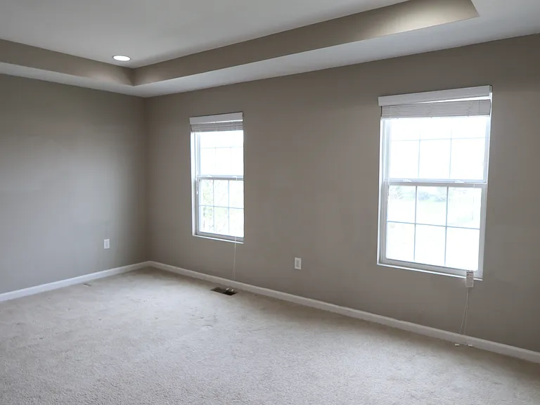 1899 Lakecrest Dr — Photo 35