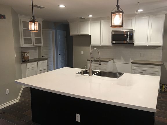 2nd image of 2890 Arbor Park