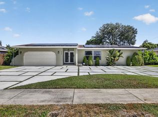 5301 SW 8TH Court, Plantation, FL 33317