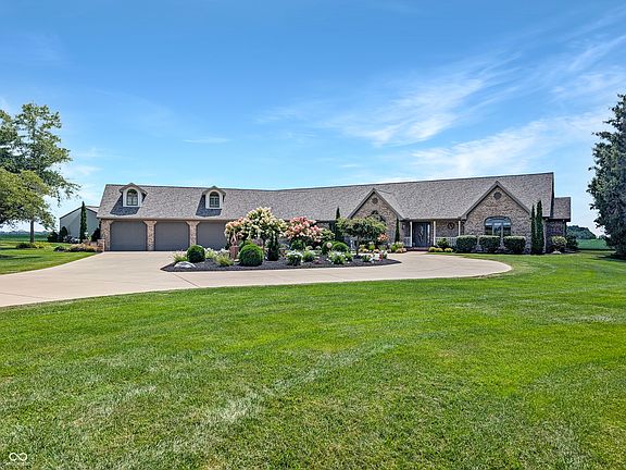 3rd image of 2775 E State Road 28