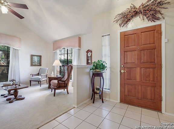 3rd image of 9107 Broxton Dr