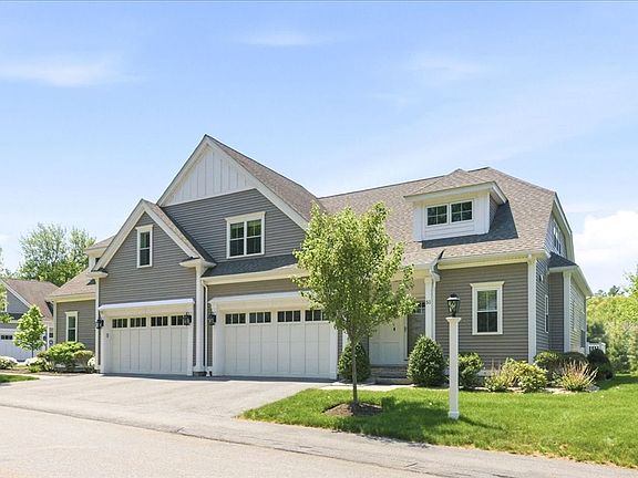 2nd image of 51 Fillmore Ln #51