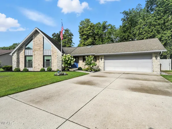 733 Queensbury Dr, Lima, OH 45804