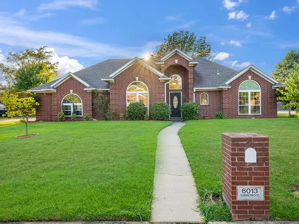 6013 Summerwood Ln, Texarkana, AR 71854
