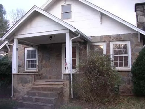 65 Crestview Hts, Sylva, NC 28779