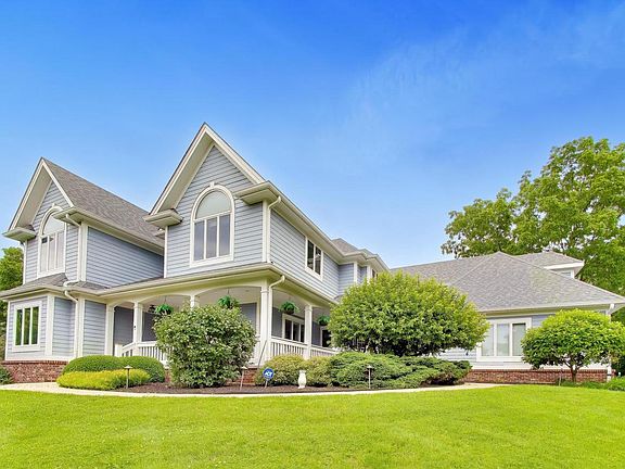 2nd image of N2988 Lake Forest CIRCLE