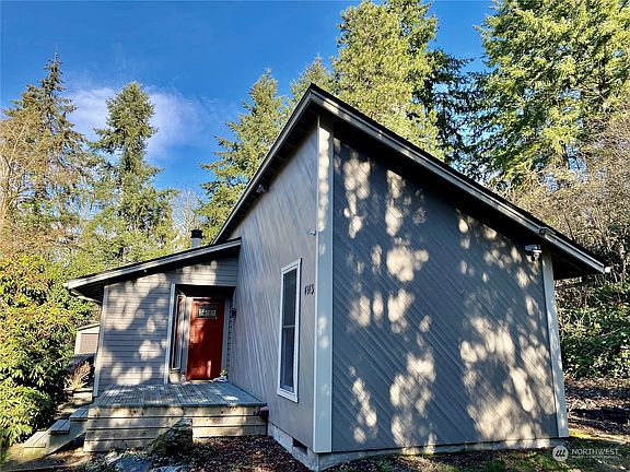 2nd image of 4913 120th Avenue E