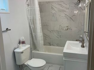 1005 Draper Rd SW #B, Blacksburg, VA 24060