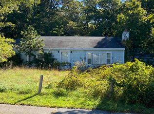 460 Old Mill Rd, Barnstable, MA 02630