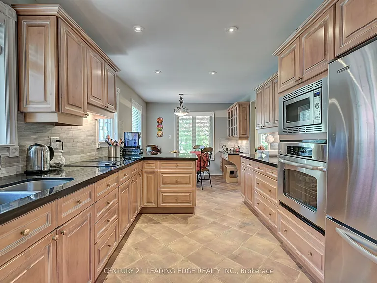 171 Krieghoff Ave — Photo 12