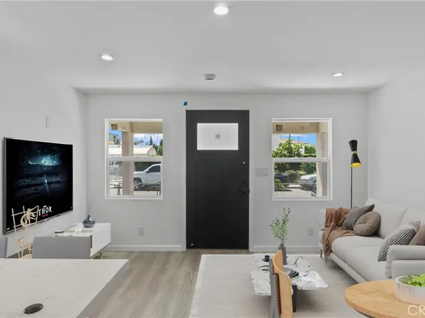 1563 E 119th St, Los Angeles, CA 90059