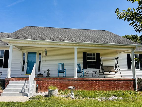 5th image of 102 Boone Dr