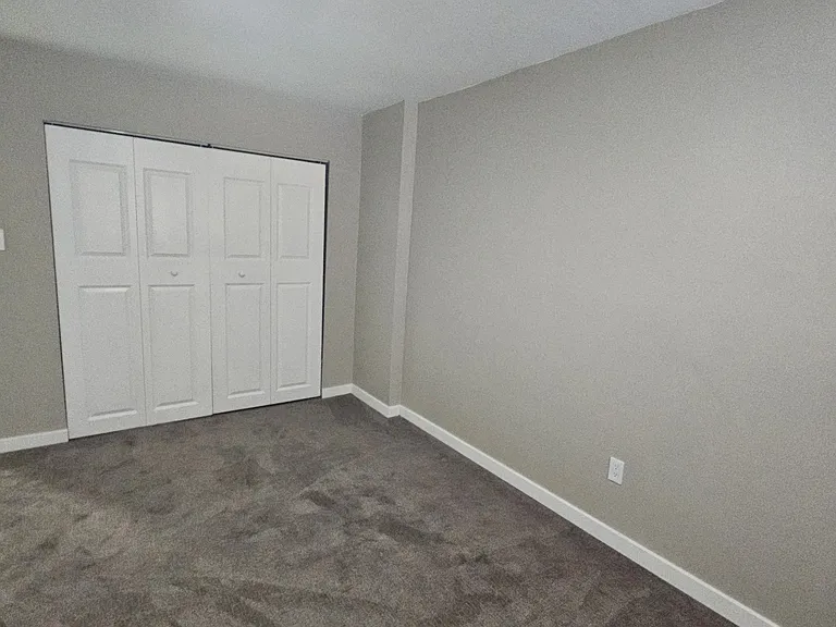 1258 Lisa Dr — Photo 29