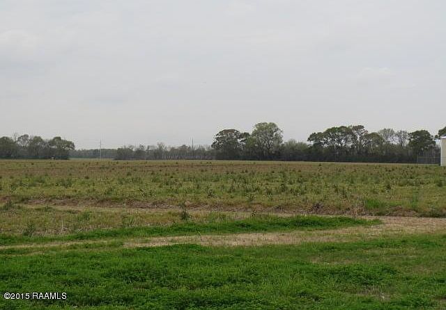 2nd image of 700 Guilliot Rd
