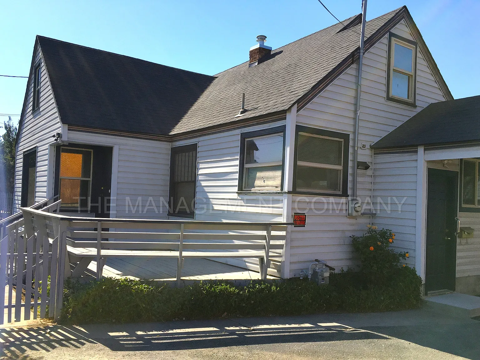4 bed, 1308 sqft, $1,800 — Photo 2