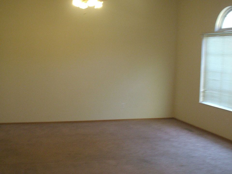 2nd image of 2944 W Village Ln