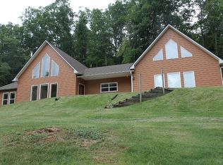 189 Golf Estates Rd, Franklin, NC 28734