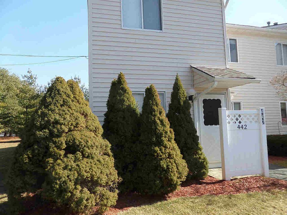 1st image of 442 Gregory Ct #0