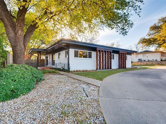 3rd image of 4108 Shannon Dr