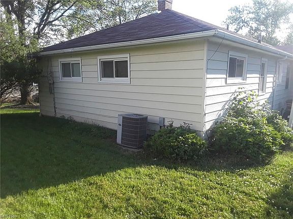 5th image of 4425 Hillcroft Dr