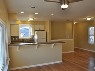 1640 Ellsworth Ave #2, Carnegie, PA 15106
