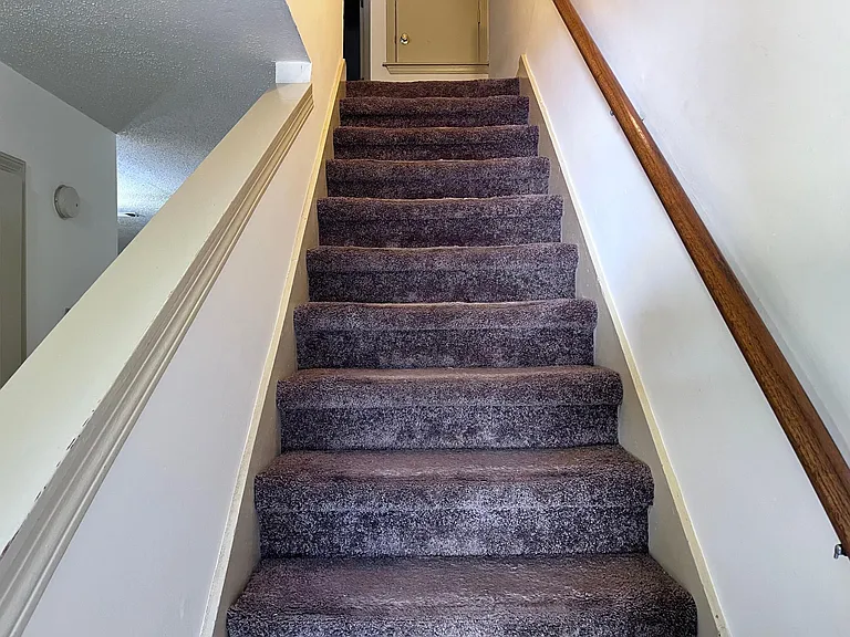3043 Autumn Pl S #D — Photo 9