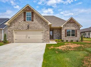 4162 Beechwood Ln, Bowling Green, KY 42104