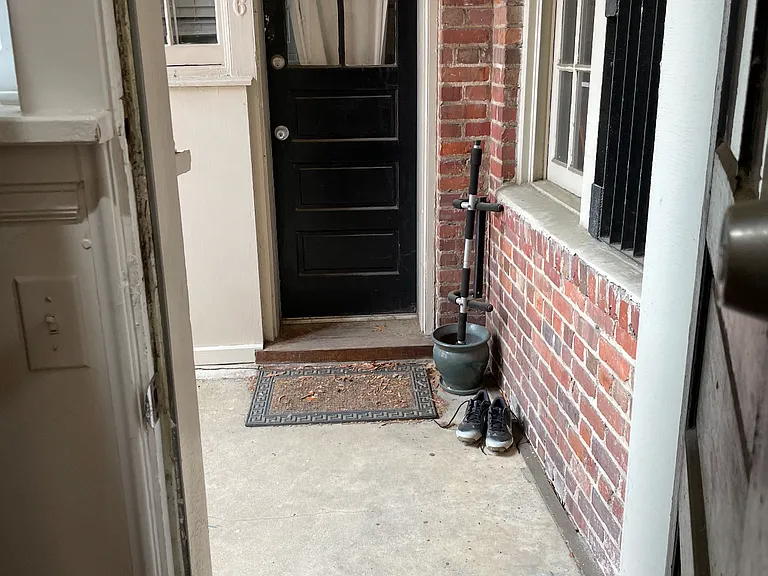 2710 Stuart Ave #8 — Photo 13