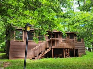 17 Benker School Way, Cropseyville, NY 12052