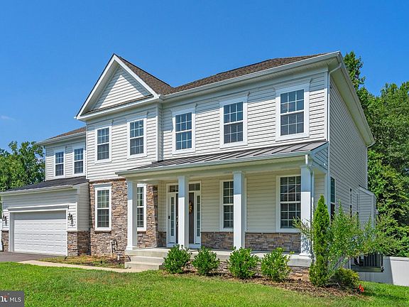 2nd image of 8400 Cedar Chase Dr