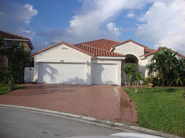 2nd image of 3655 SW 163rd Ave