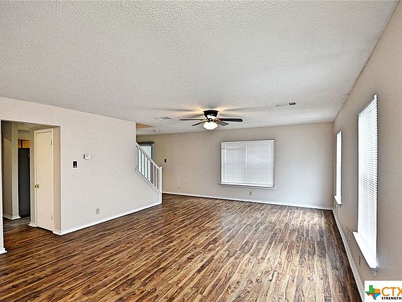 4th image of 534 Kellys Way