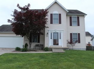 3712 Castle Hill Blvd, Springfield, IL 62712