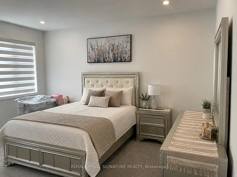1894 Thames Cir — Photo 6