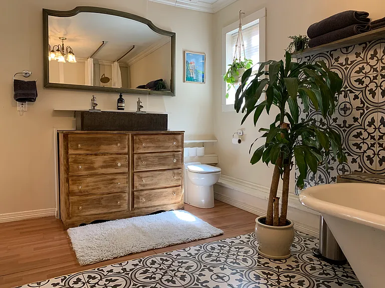 724 Magnolia Dr — Photo 4