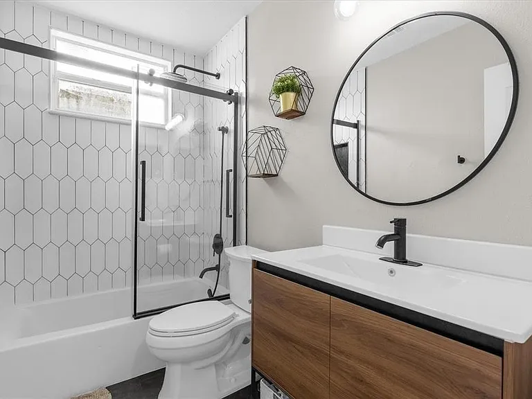 10175 Cove Lake Dr — Photo 25