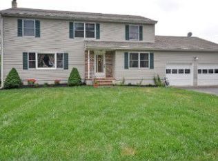 436 Pfister Rd, Jackson, NJ 08527