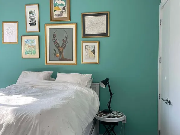 136 Saint Marks Pl APT 2B, Brooklyn, NY 11217