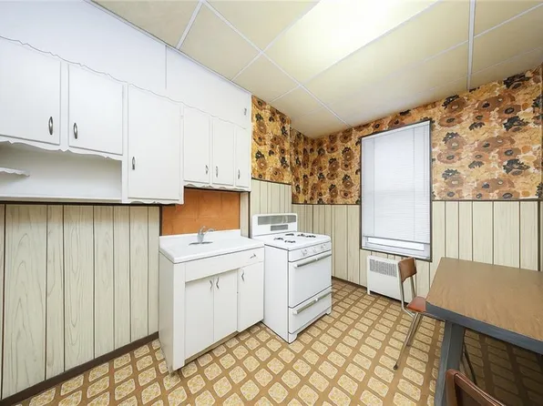 6821 16th Avenue image 5 of 29