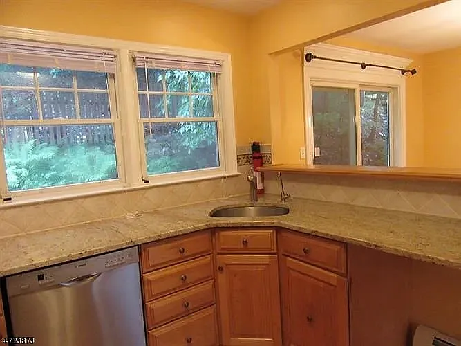 kitchen - granite top