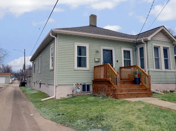 912 W Jefferson St, Ottawa, IL 61350