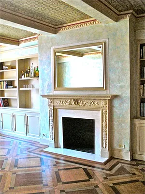 Sold by CMT Private RE | media 8