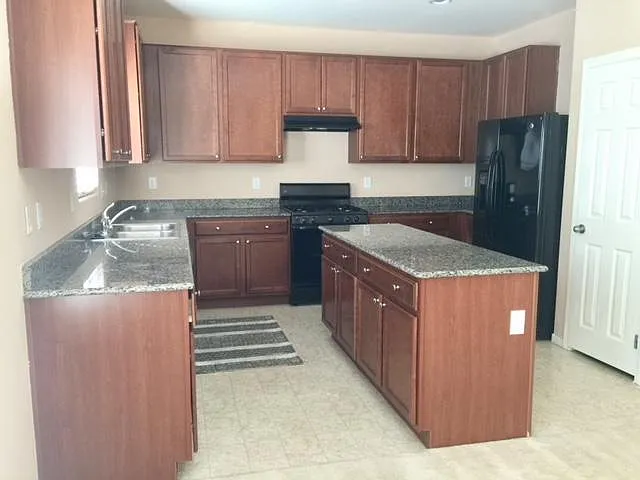 5722 S Tioga Way — Photo 5