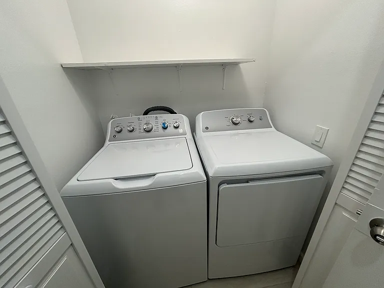 478 Oak Ave — Photo 8