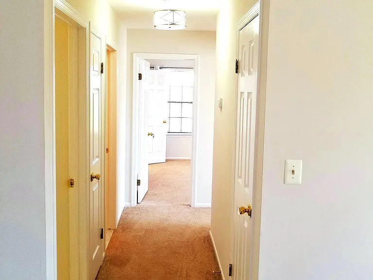 4 Fairway Ct — Photo 11