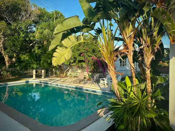 1124 18th Ave N, Lake Worth, FL 33460